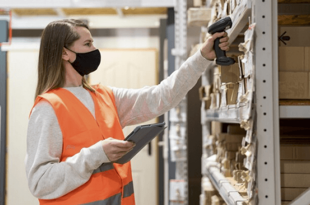 RFID in Warehouse Management: The Pros and Cons